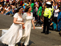 20100801134208_just_married